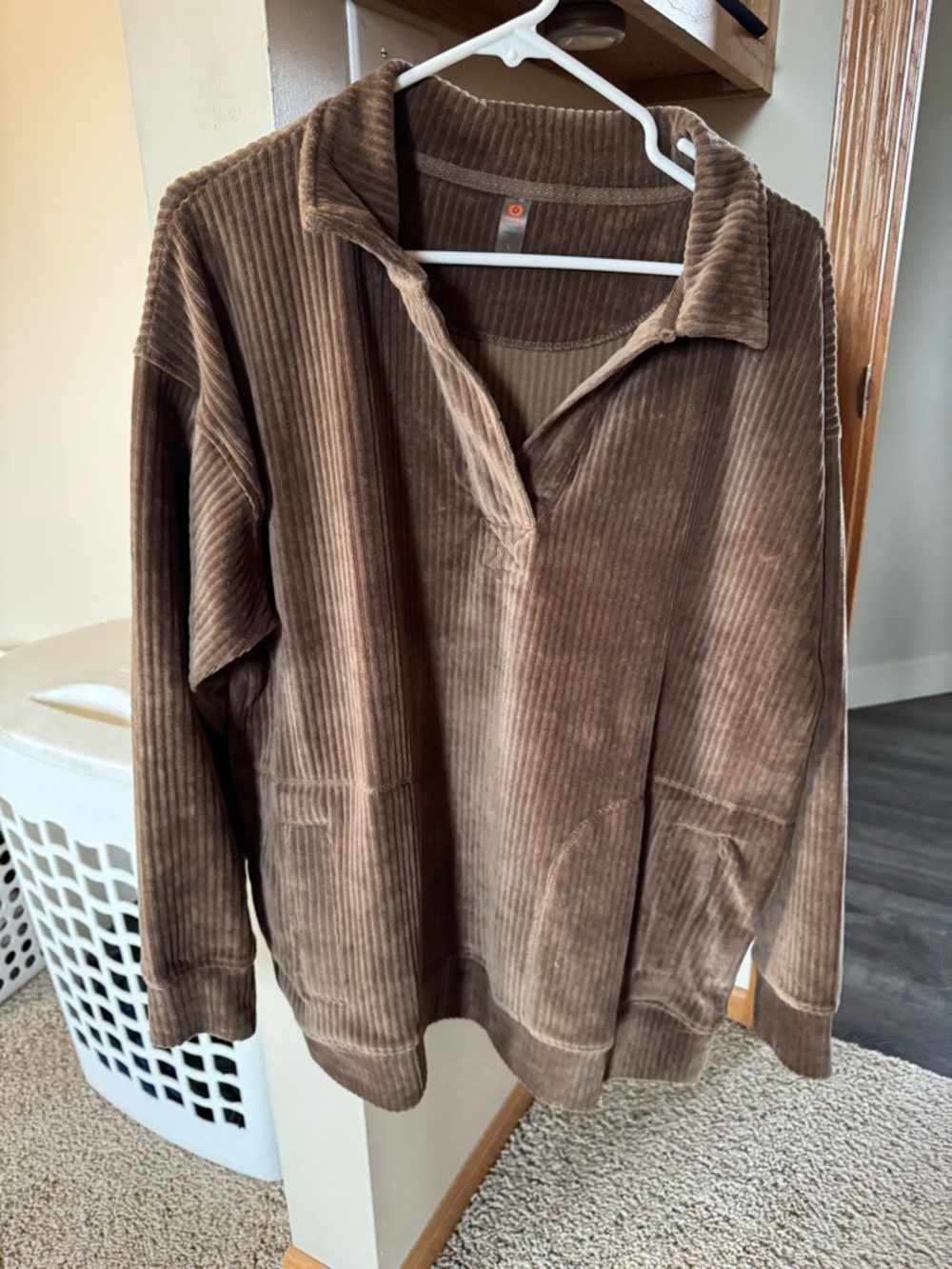Mono B Brown Ribbed Pullover